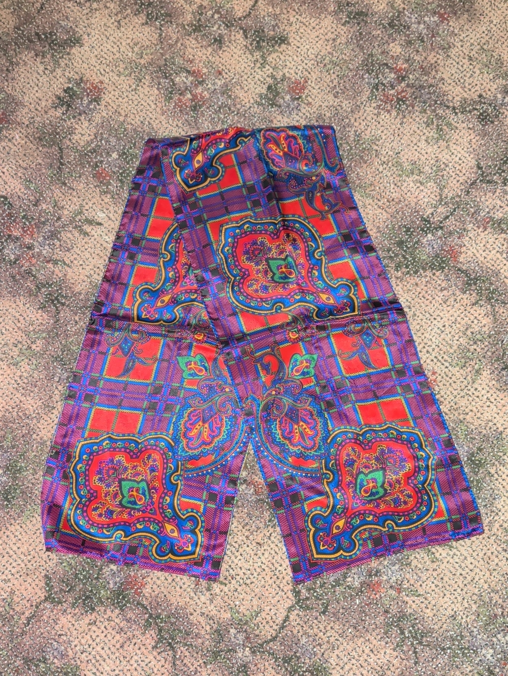 Vtg. Liz Claiborne Plaid Paisley Oblong Scarf